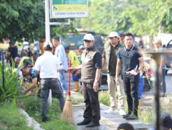 Wakil Bupati Lampung Tengah Gotong Royong Bersih Bersih Pasar Plaza Bandar Jaya