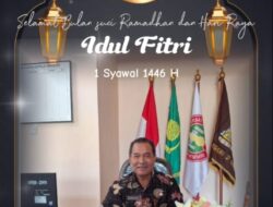 KEPALA SEKOLAH DAN SELURUH STAF DAN GURU SMA N 2 TARUNA NGAWI MENGUCAPKAN SELAMAT IDUL FITRI TAHUN 1446 H /2025